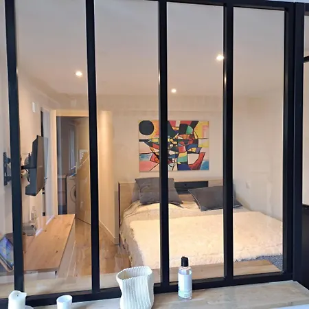 3 Pieces A 5 Minutes De La N7 Apartment